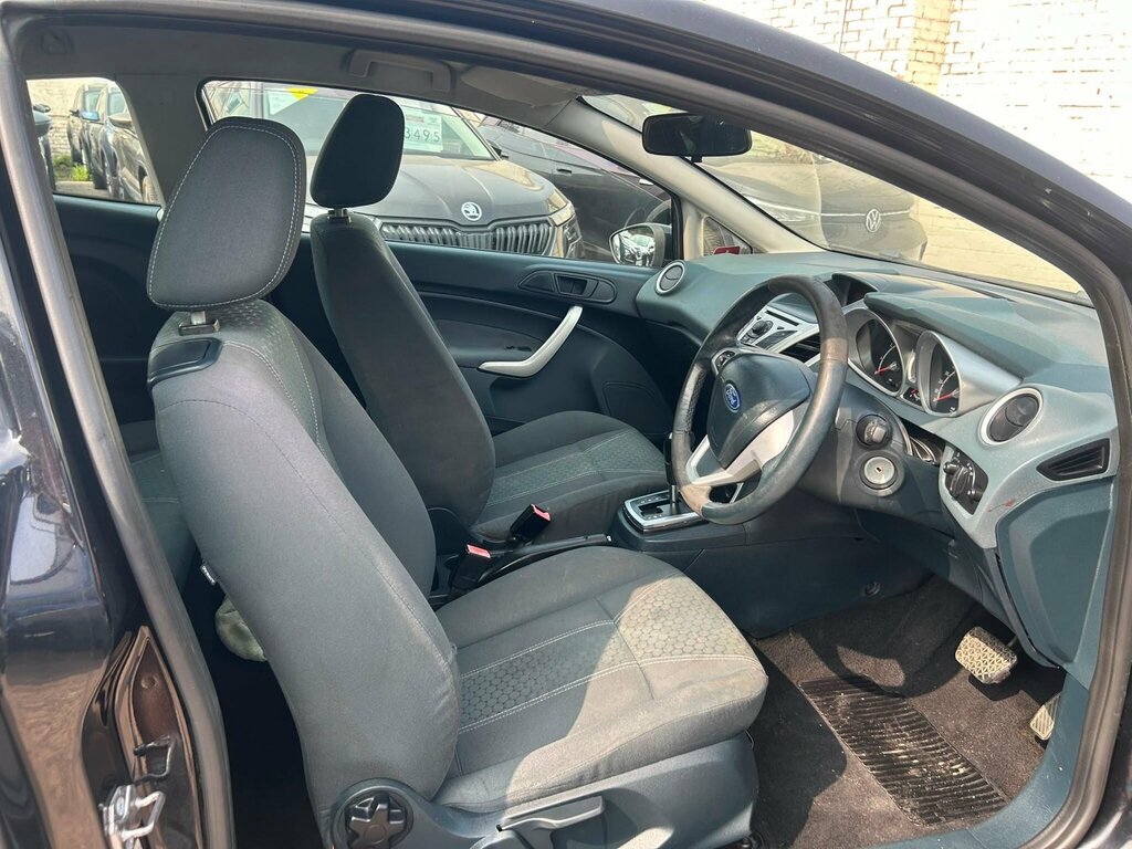 Ford Fiesta 1.4 Zetec Black #7