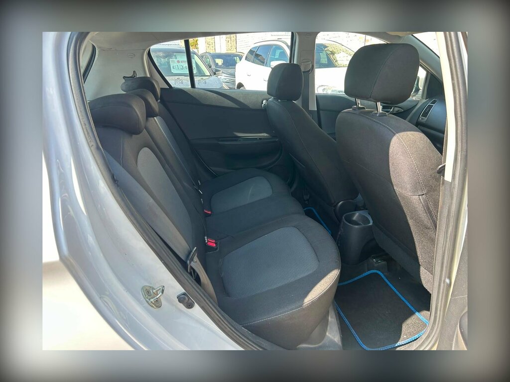 Hyundai I20 1.2 Active Euro 5 White #10