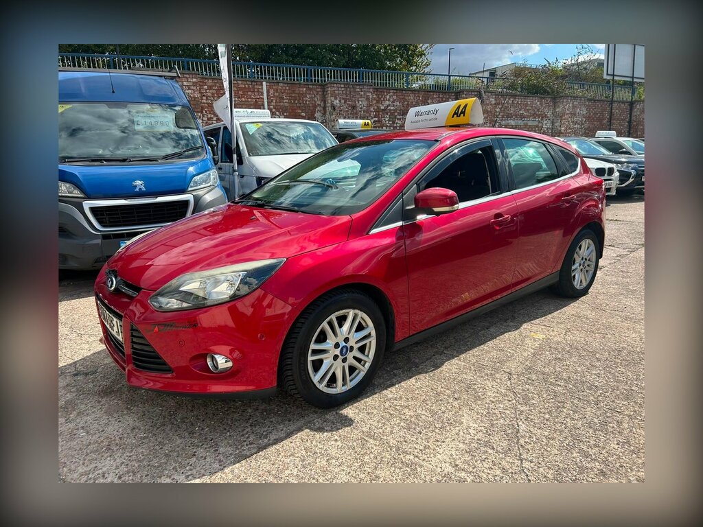 Ford Focus 1.6 Tdci Titanium Euro 5 Ss HX13RFJ Red #2