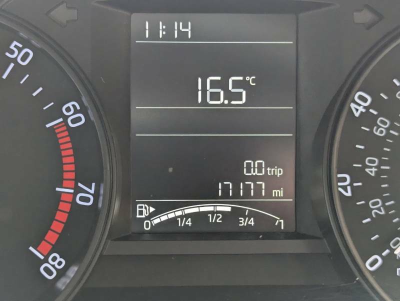 Skoda Fabia 1.0 Mpi 60 S - 2016 16 Grey #6