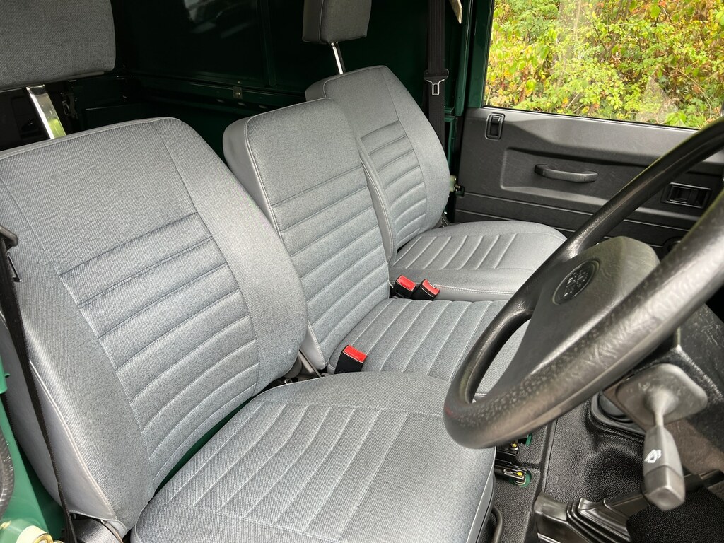 Land Rover Defender 90 2.5 Td5 County Hard Top Suv Swb 282 Green #9