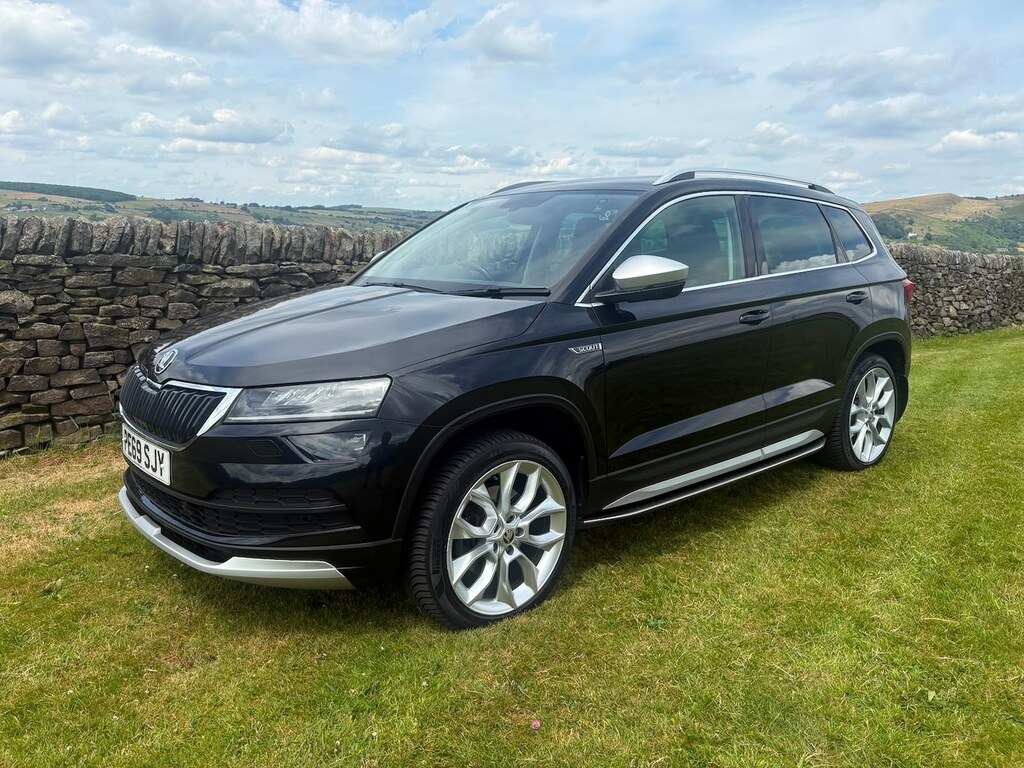 Skoda Karoq 2.0 Tdi Scout 4X4 Black #5