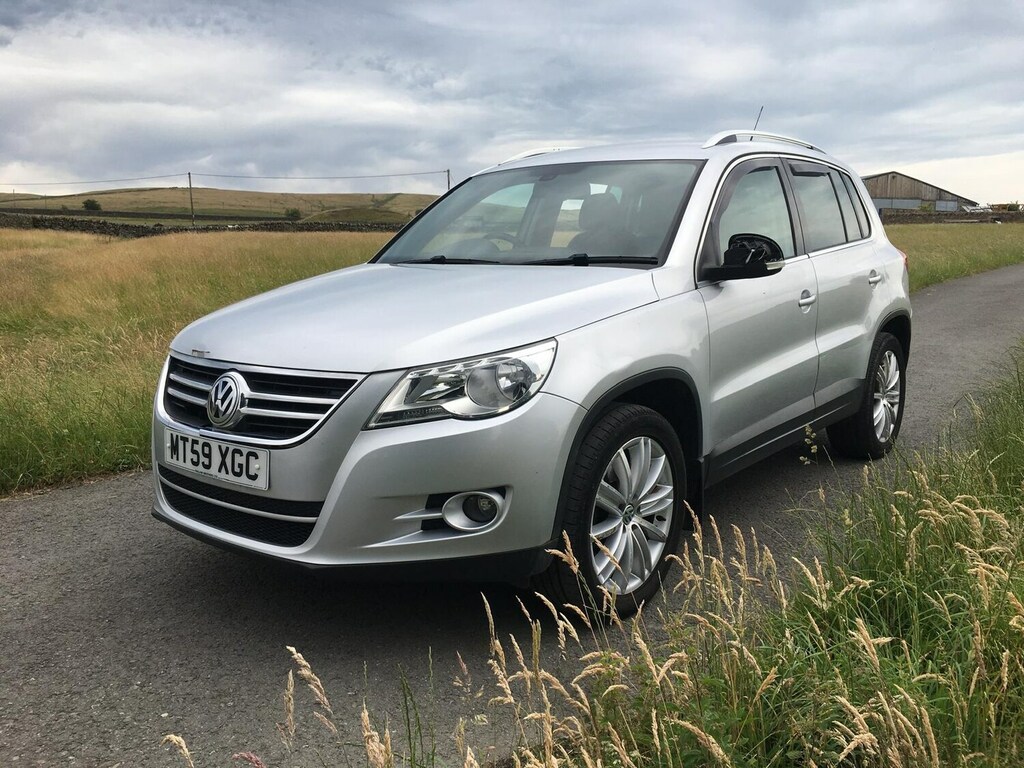 Volkswagen Tiguan 2.0 Tdi Sport Silver #6