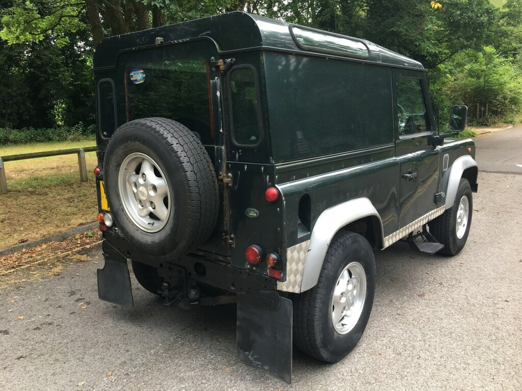 Land Rover Defender Hard Top Td5 Green #5