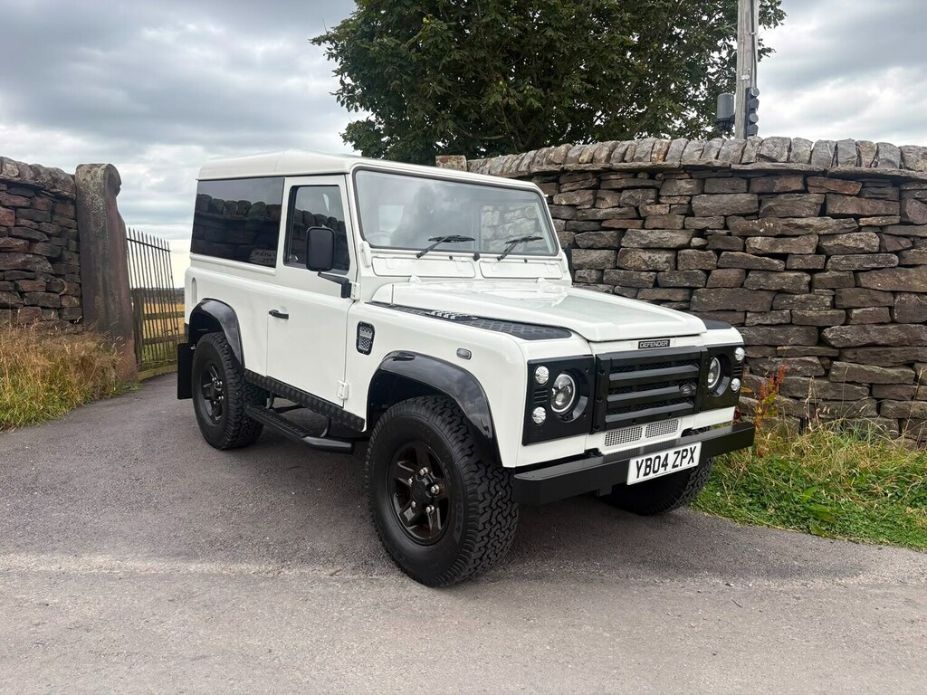 Land Rover Defender 90 Td5 County U328 Blue #20