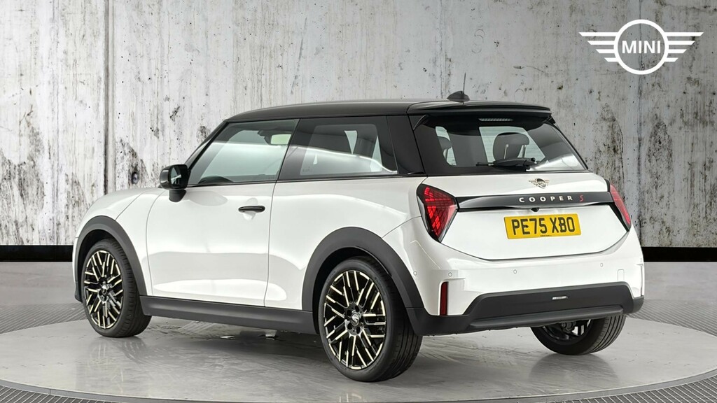 Mini Hatch 2.0S Exclusive Steptronic Euro 6 Ss White #2