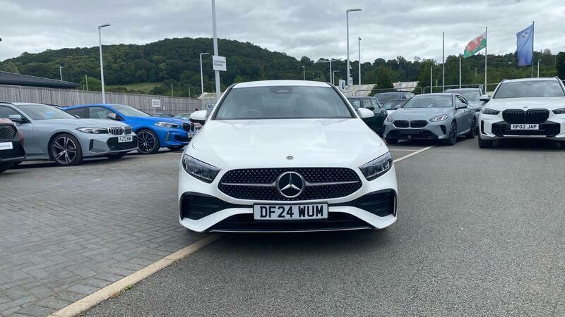 Mercedes-Benz A Class 1.3 A180h Mhev Amg Line Executive 7G-dct Euro 6 White #2