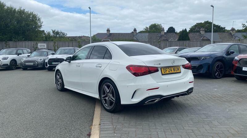 Mercedes-Benz A Class 1.3 A180h Mhev Amg Line Executive 7G-dct Euro 6 White #4