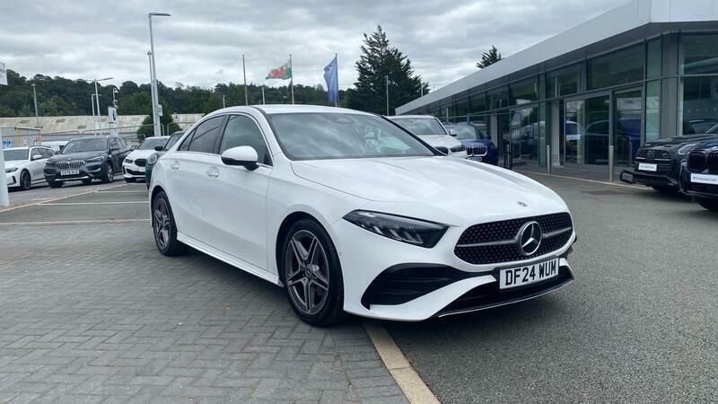 Mercedes-Benz A Class 1.3 A180h Mhev Amg Line Executive 7G-dct Euro 6 White