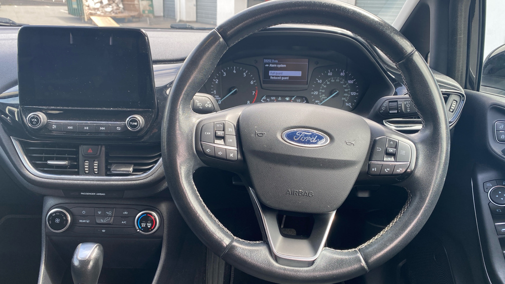 Ford Fiesta 1.0T Ecoboost Titanium Euro 6 Ss Black #5