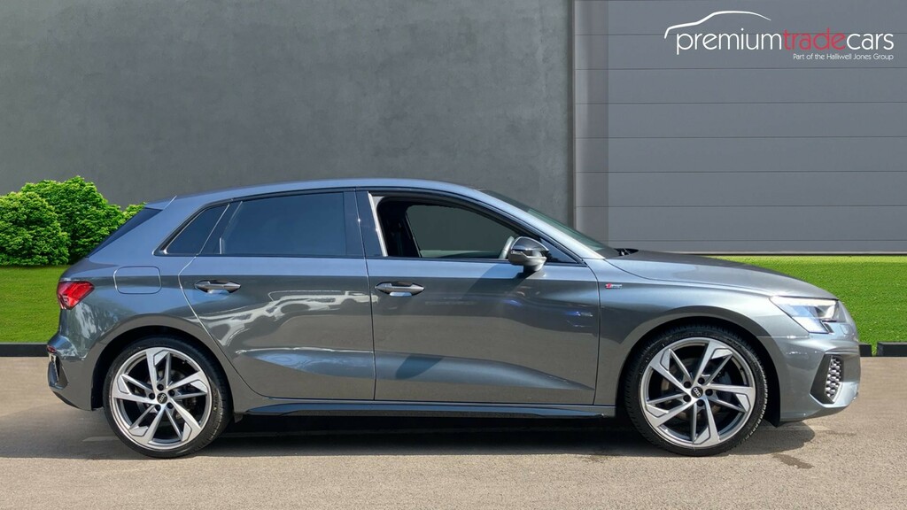 Audi A3 1.5 Tfsi 35 Edition 1 Sportback Euro 6 Ss Grey #3
