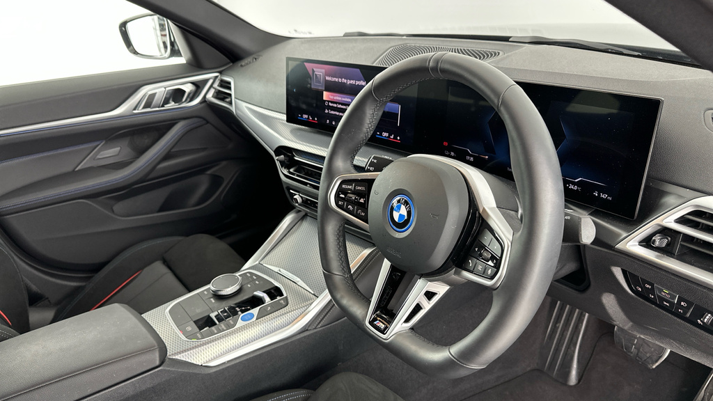 BMW i4 35 70.2Kwh M Sport Gran Coupe Edrive Black #6