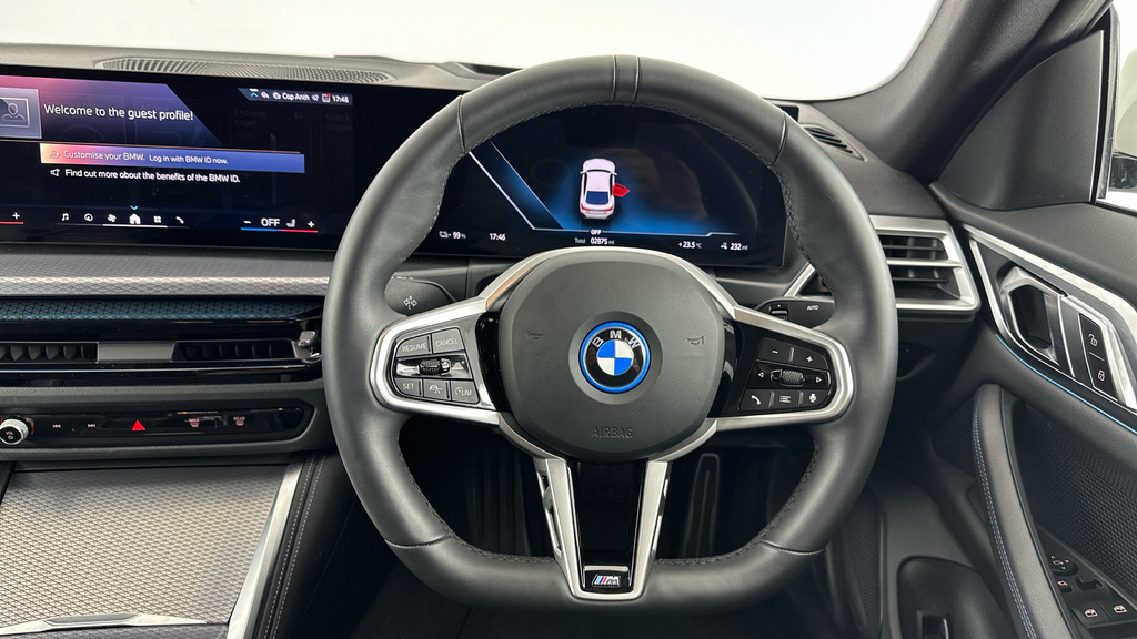 BMW i4 35 70.2Kwh M Sport Gran Coupe Edrive White #5