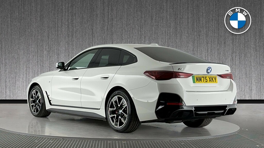 BMW i4 35 70.2Kwh M Sport Gran Coupe Edrive White #2