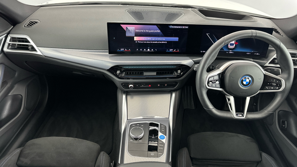 BMW i4 35 70.2Kwh M Sport Gran Coupe Edrive White #4