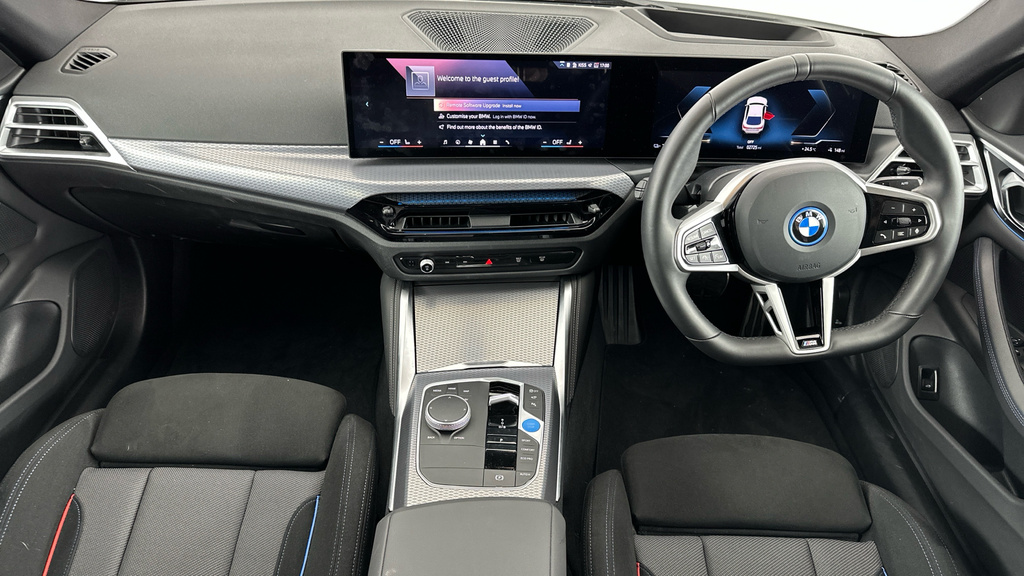 BMW i4 35 70.2Kwh M Sport Gran Coupe Edrive White #4