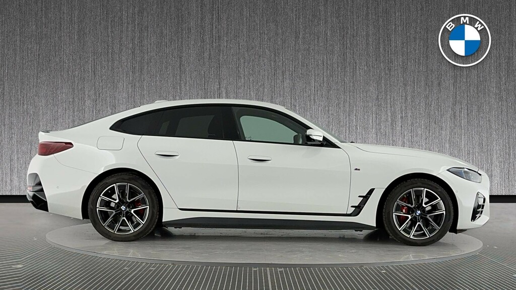 BMW i4 35 70.2Kwh M Sport Gran Coupe Edrive White #3