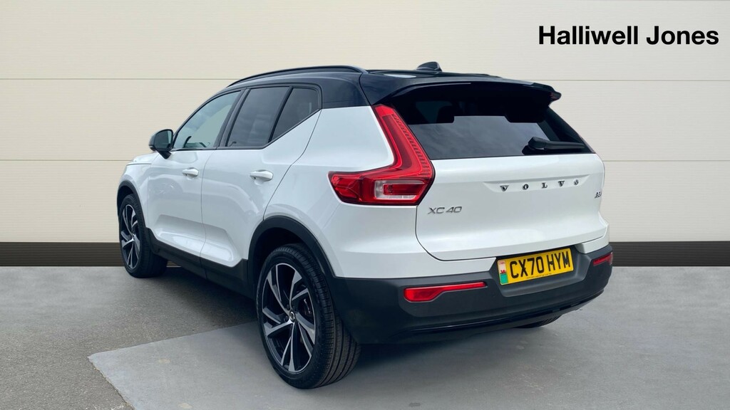 Volvo XC40 2.0 B5 Mhev R-design Pro Awd Euro 6 Ss White #2
