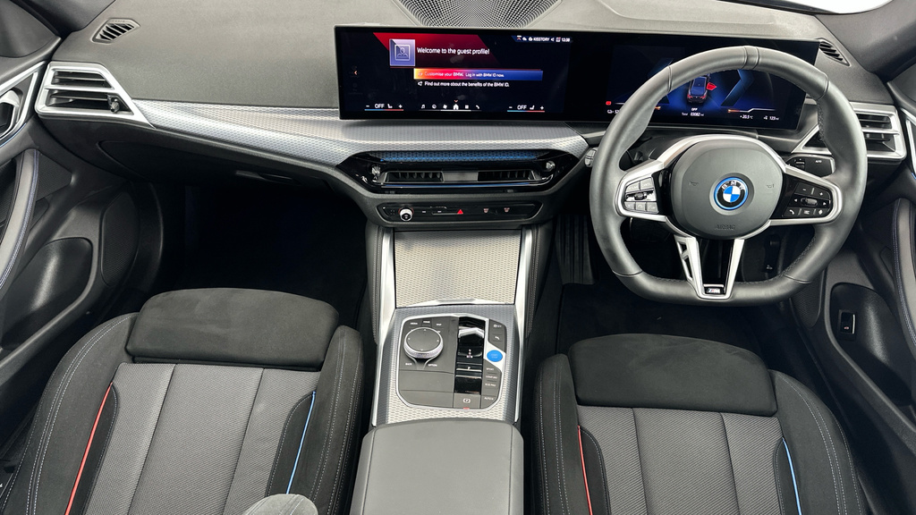 BMW i4 35 70.2Kwh M Sport Gran Coupe Edrive Black #4