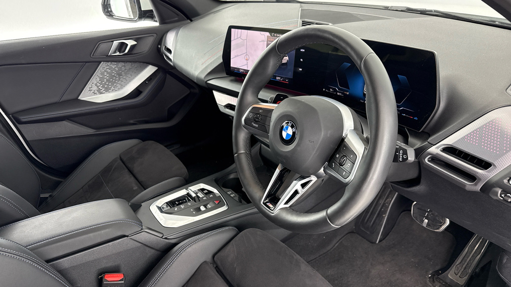 BMW 1 Series 1.5 120I Mht M Sport Dct Euro 6 Ss White #6