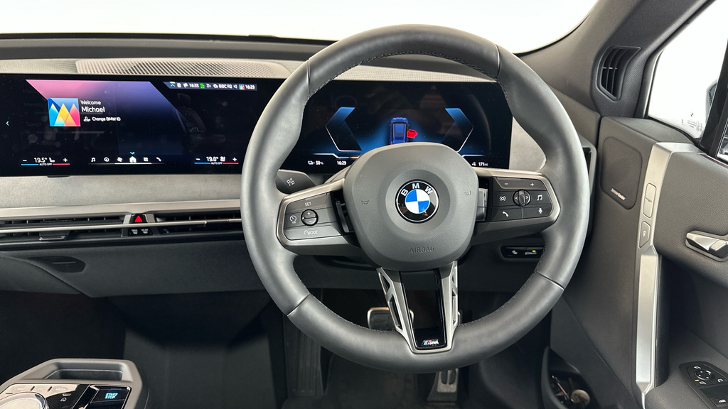 BMW iX 45 100.6Kwh M Sport Xdrive 11Kw Charger Blue #5