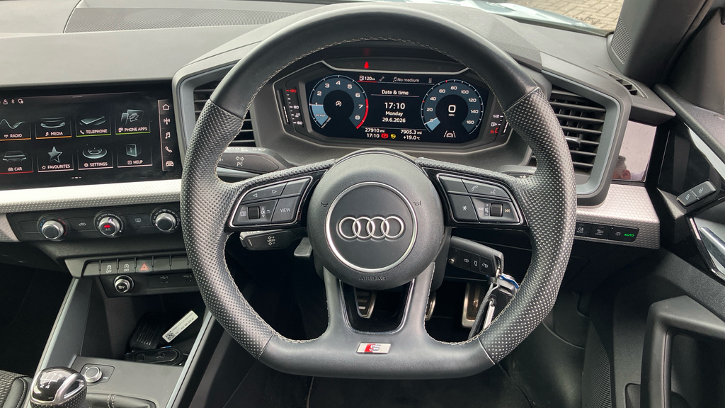 Audi A1 1.0 Tfsi 25 Black Edition Sportback Euro 6 Ss 5 Grey #5
