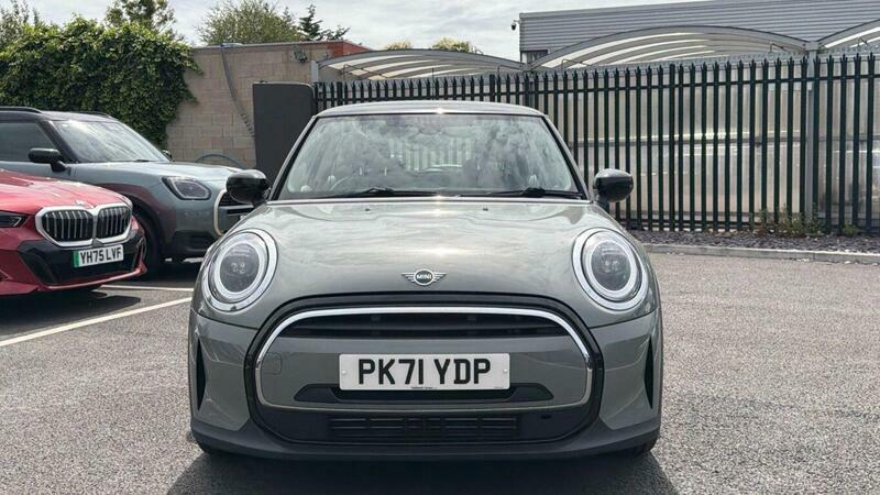 Mini Hatch 1.5 Cooper Classic Euro 6 Ss Grey #2