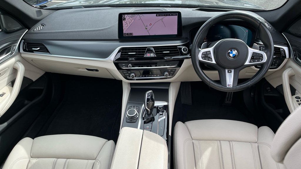 BMW 5 Series 2.0 520D Mht M Sport Touring Steptronic Euro 6 S Black #4