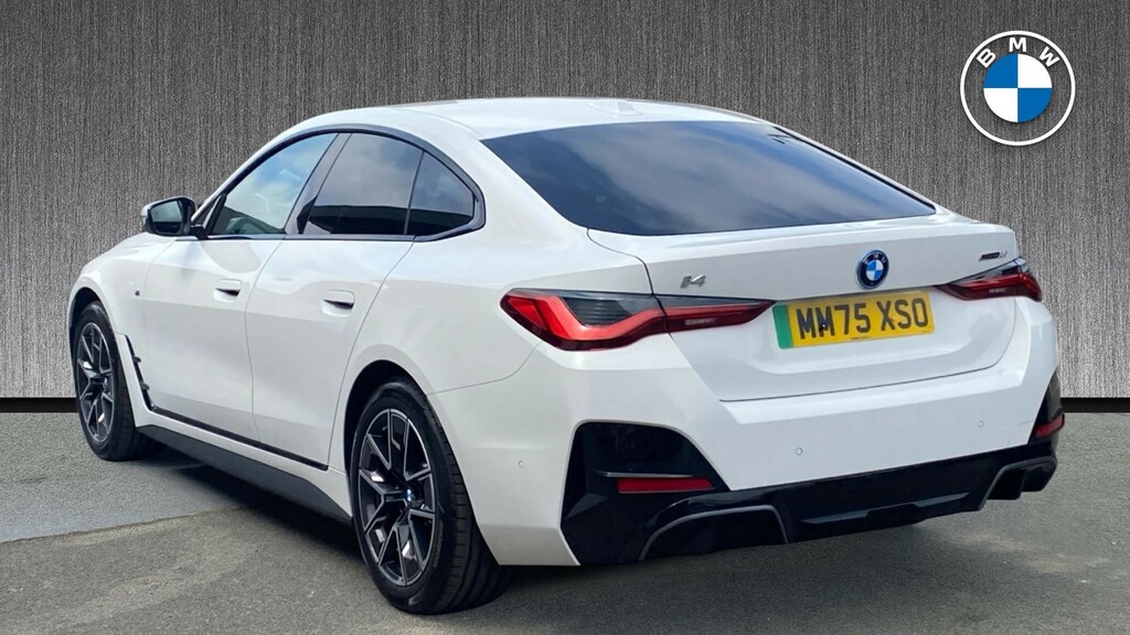 BMW i4 35 70.2Kwh M Sport Gran Coupe Edrive White #2