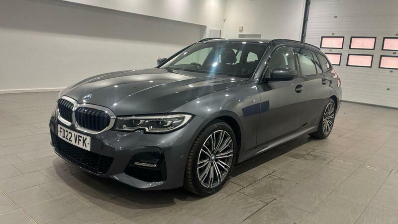 BMW 3 Series 2.0 320I M Sport Touring Euro 6 Ss FD22VFK Grey #3