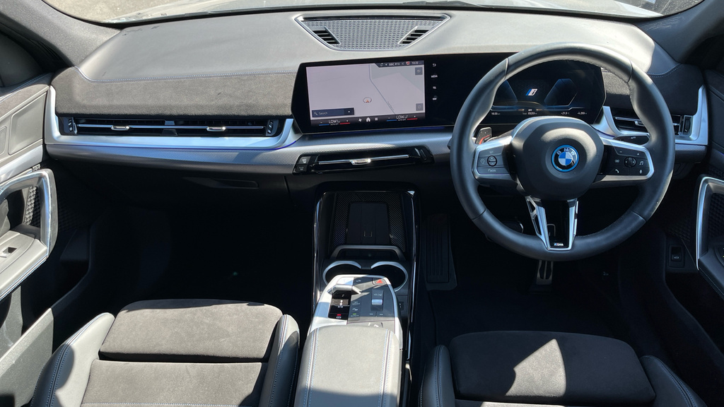BMW iX2 20 66.5Kwh M Sport Edrive 11Kw Charger Grey #4