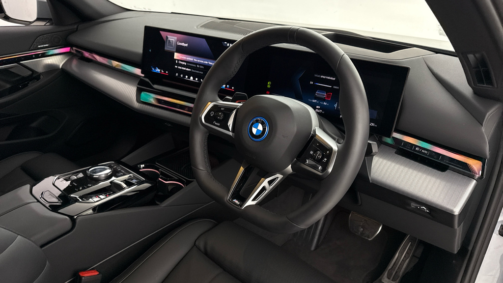 BMW i5 40 83.9Kwh M Sport Pro Edrive 11Kw Charg Grey #6