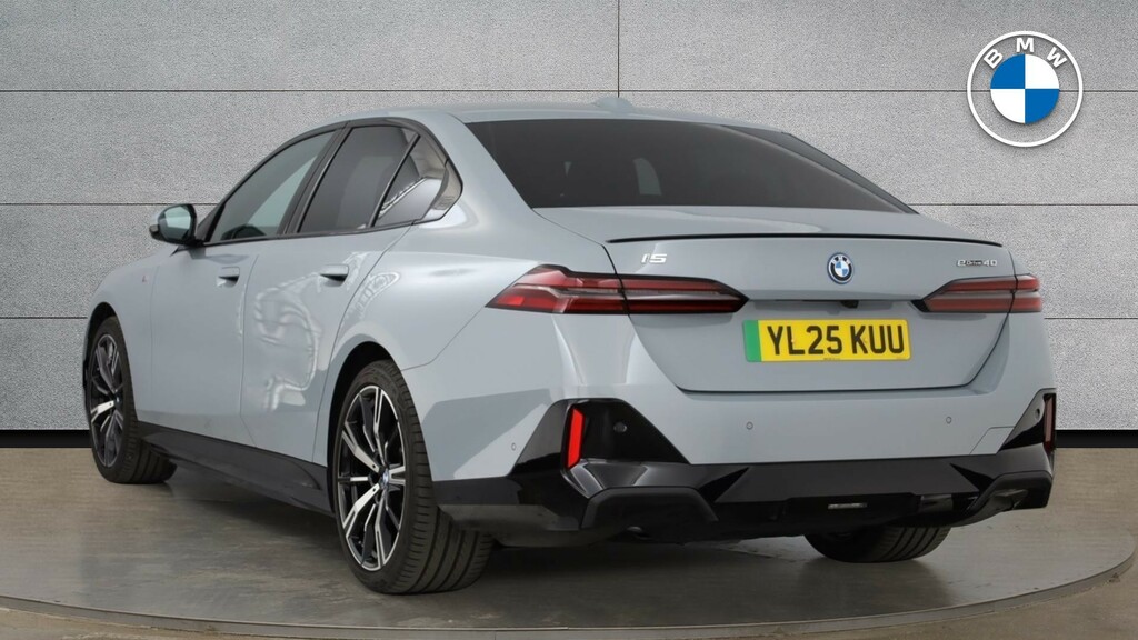 BMW i5 40 83.9Kwh M Sport Pro Edrive 11Kw Charg Grey #2