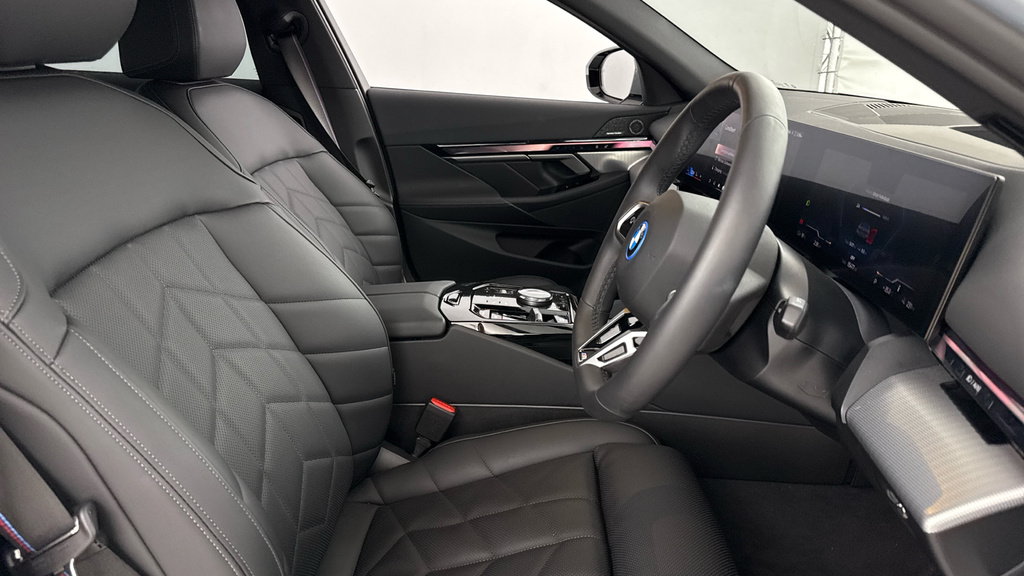 BMW i5 40 83.9Kwh M Sport Touring Edrive 11Kw C Grey #11