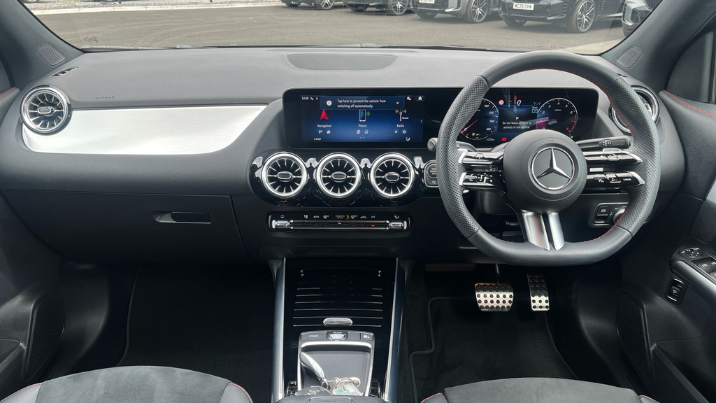 Mercedes-Benz GLA Class 1.3 Gla200h Mhev Amg Line Executive 7G-dct Euro Black #4