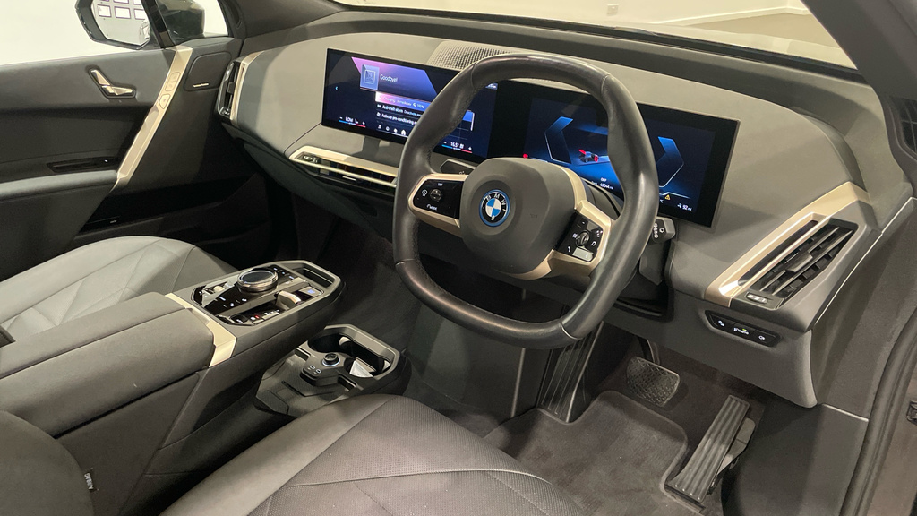 BMW iX 40 76.6Kwh M Sport Xdrive 11Kw Charger Grey #6