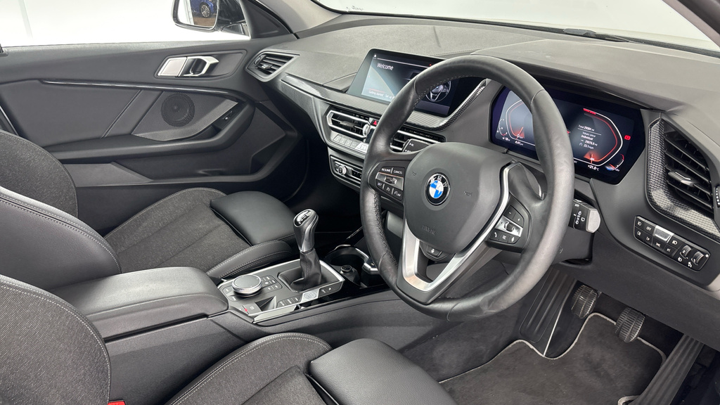 BMW 1 Series 1.5 118I Sport Lcp Euro 6 Ss Grey #6