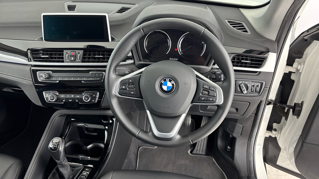 BMW X1 1.5 18I Xline Sdrive Euro 6 Ss White #5