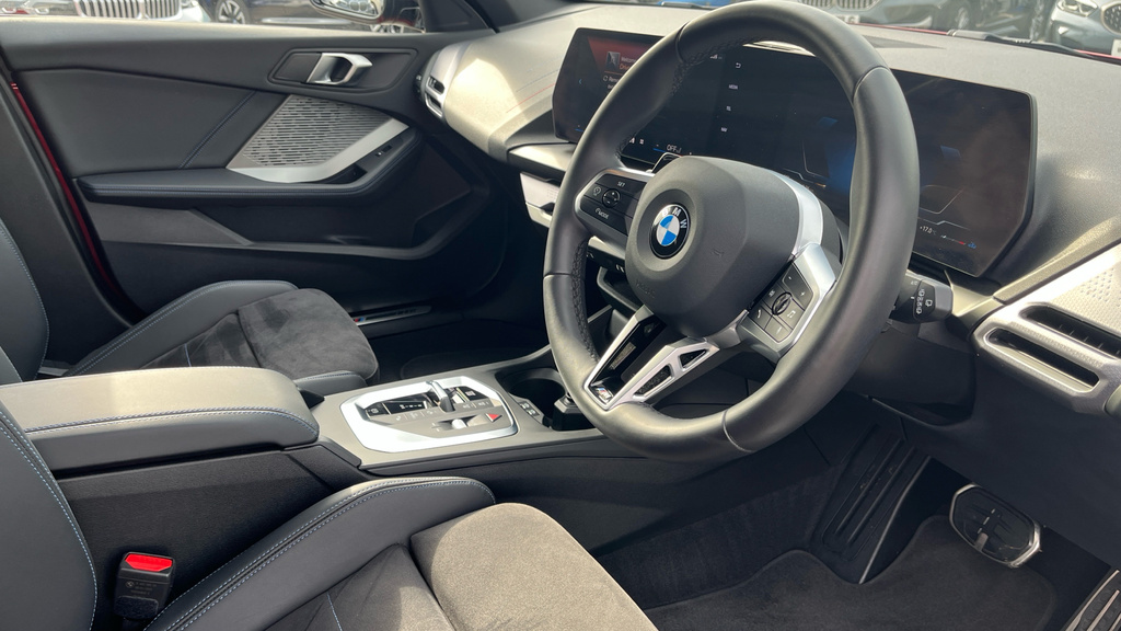 BMW 1 Series 1.5 120I Mht M Sport Dct Euro 6 Ss Red #6