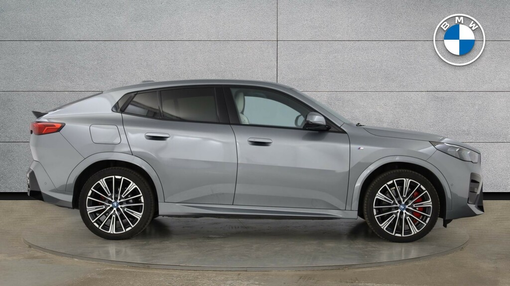 BMW iX2 20 66.5Kwh M Sport Edrive 11Kw Charger Grey #3