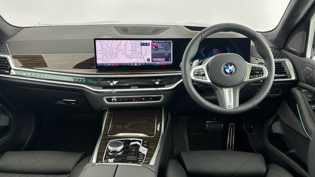 BMW X7 3.0 40D Mht M Sport Xdrive Euro 6 Ss Green #4