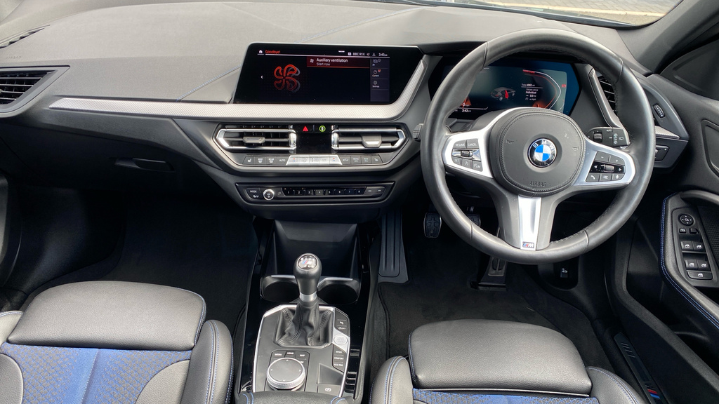 BMW 1 Series 1.5 118I M Sport Lcp Euro 6 Ss Grey #4