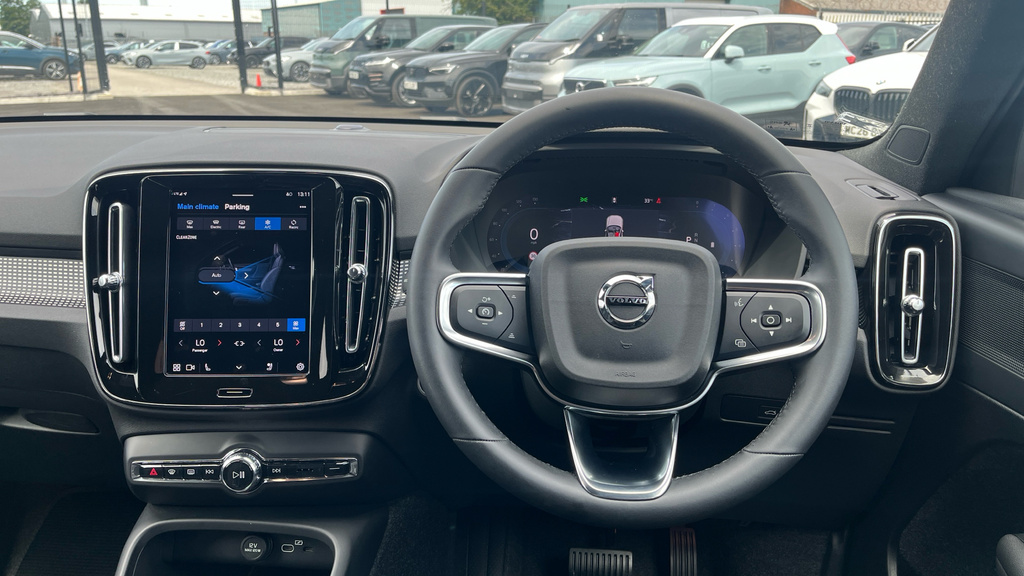 Volvo XC40 2.0 B4 Mhev Plus Dark Dct Euro 6 Ss Grey #5