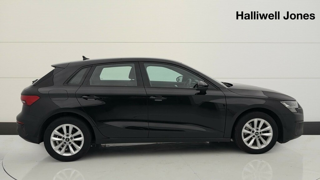 Audi A3 1.0 Tfsi 30 Technik Sportback Euro 6 Ss Black #3