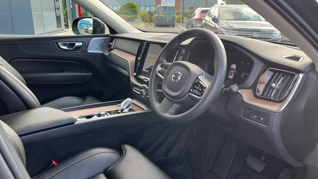 Volvo XC60 2.0H T8 Recharge 18.8Kwh Ultimate Dark Awd Eu Blue #6