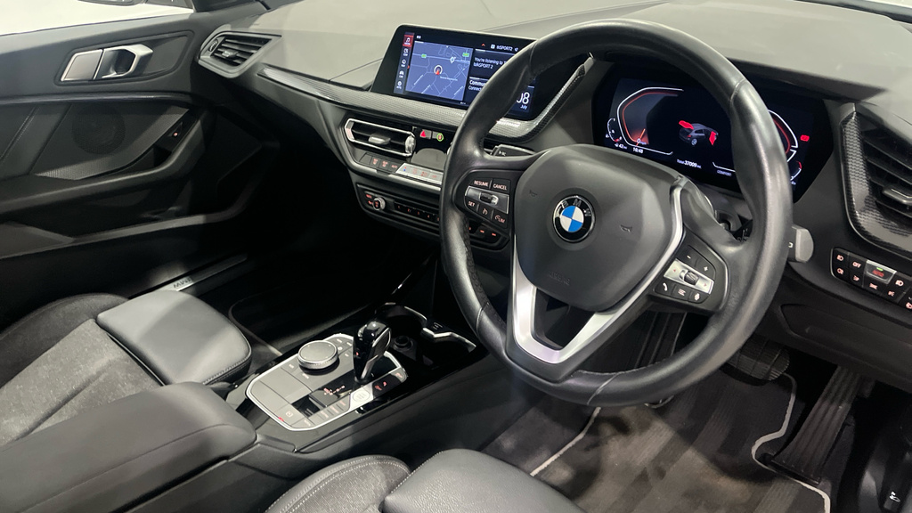 BMW 1 Series 1.5 118I Sport Lcp Dct Euro 6 Ss White #6