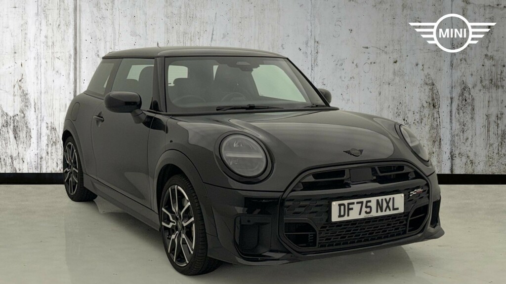 Mini Hatch 1.5C Sport Steptronic Euro 6 Ss Black