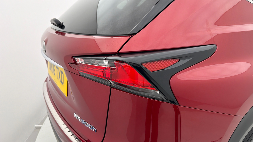Lexus NX 2.5 F Sport Suv Hybrid E-cvt 4Wd Euro 6 White #35