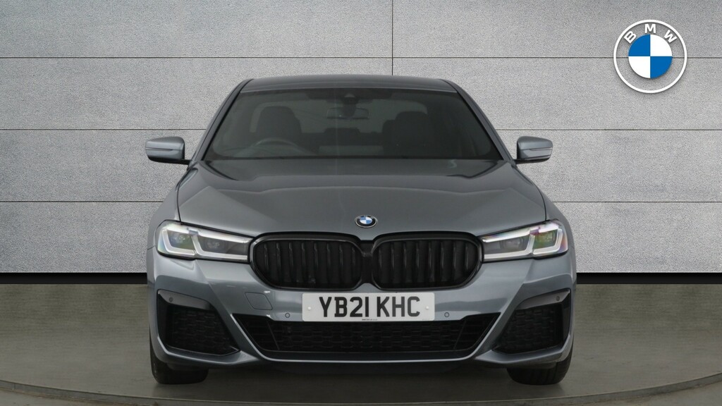 BMW 5 Series White #16