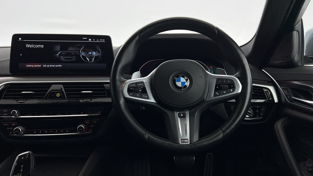 BMW 5 Series White #5